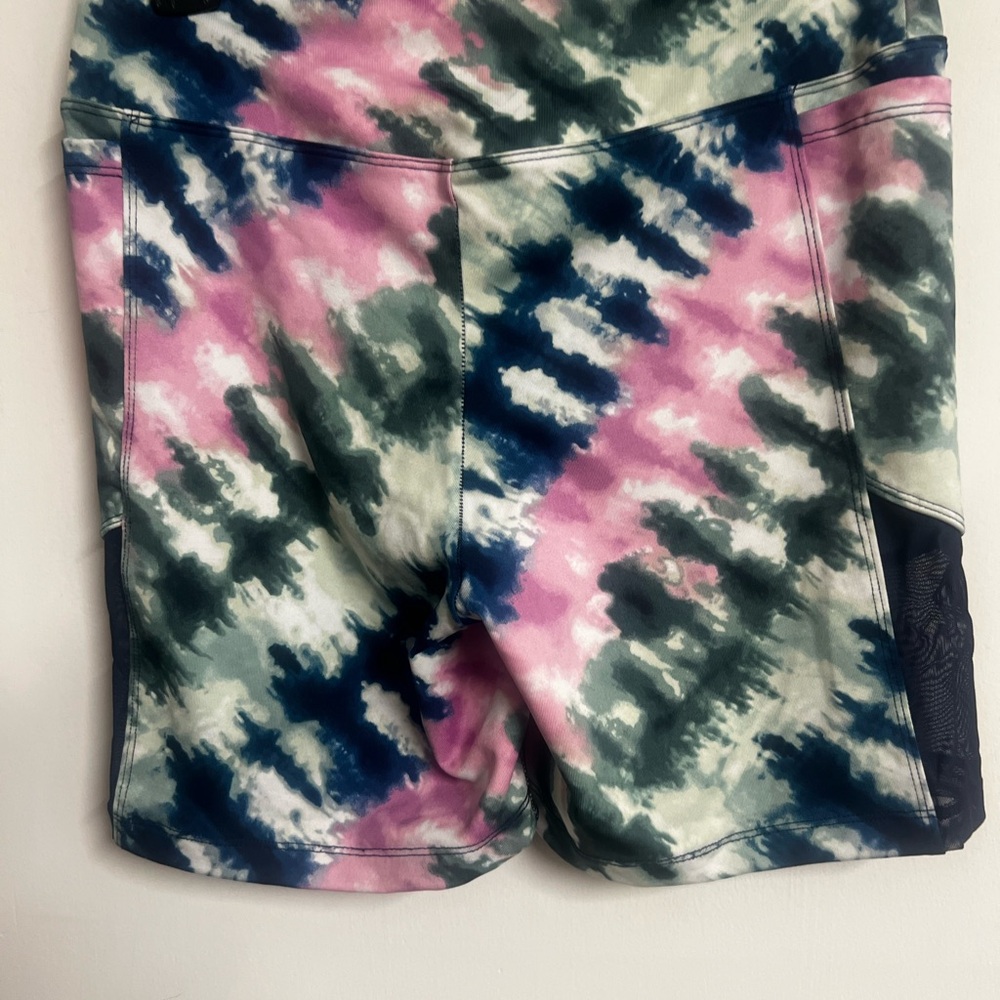 PINK activewear biker shorts - Picture 7 of 7